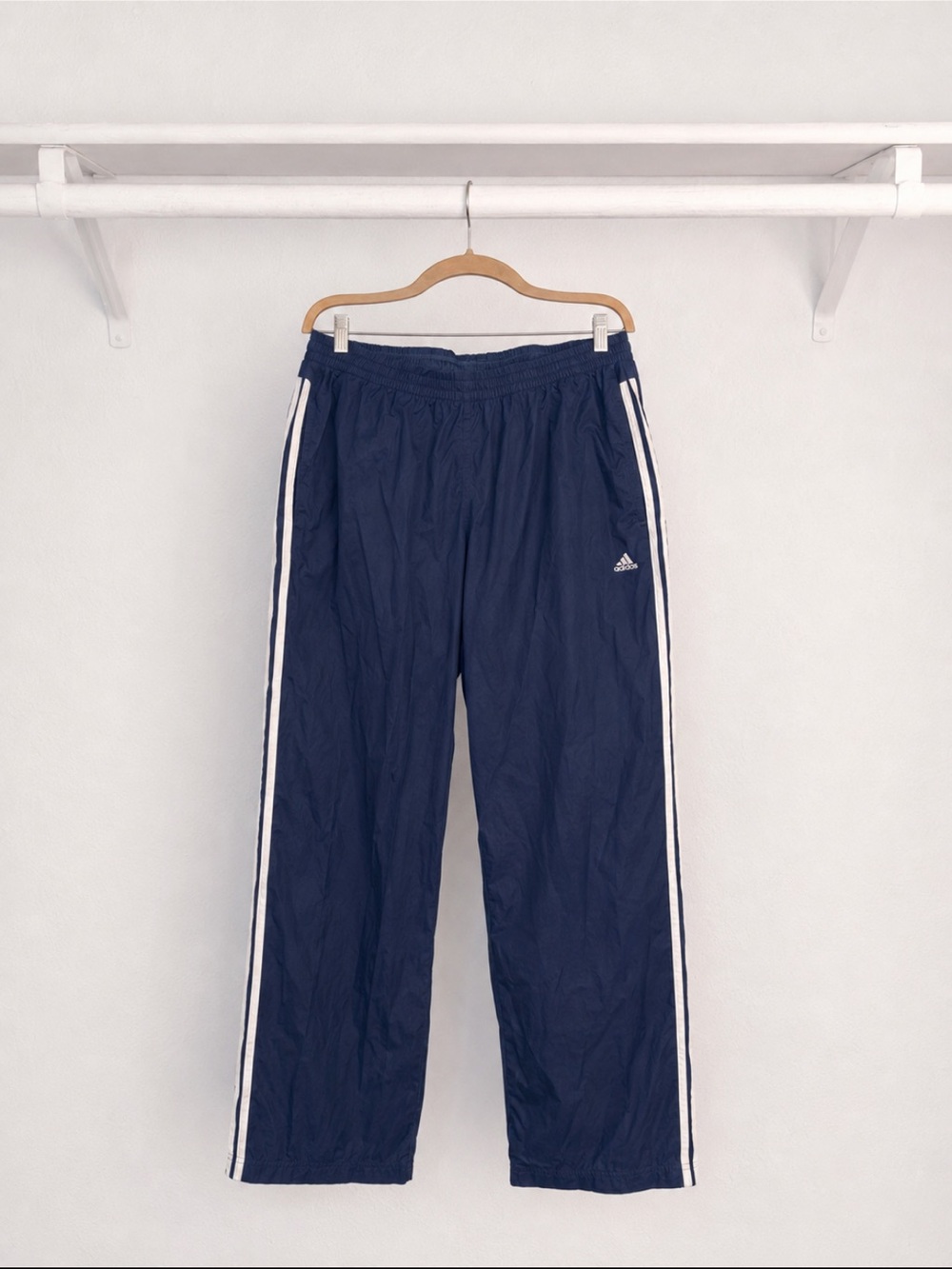 Adidas Track Pants Men Large Navy Blue White 3 Stripe Windbreaker Athletic Pants